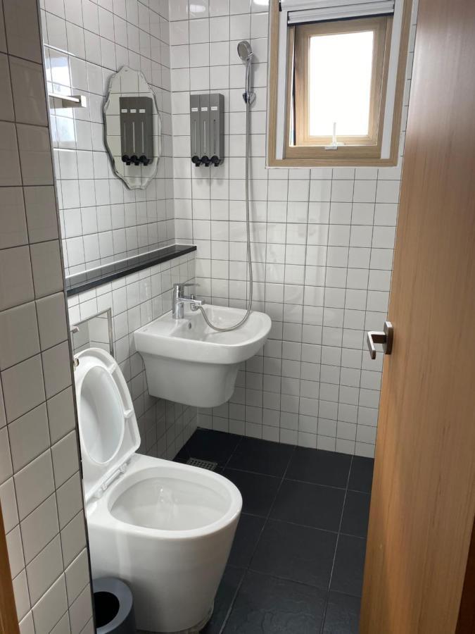 38Th Street Guesthouse Mokpo Buitenkant foto