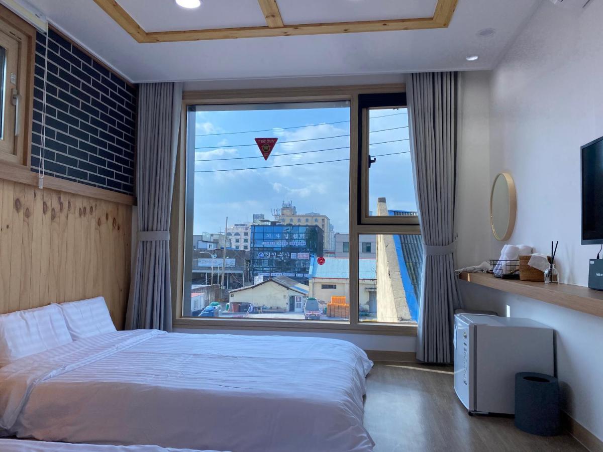 38Th Street Guesthouse Mokpo Buitenkant foto