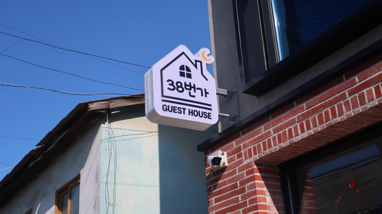 38Th Street Guesthouse Mokpo Buitenkant foto